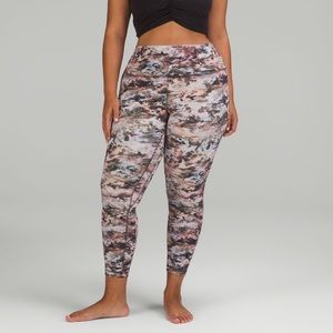 Lululemon Align HR 25” Size 4 Future Utopia Multi